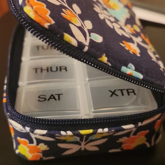 Vera Bradley Navy Floral Medication/pill Case - Picture 7 of 7